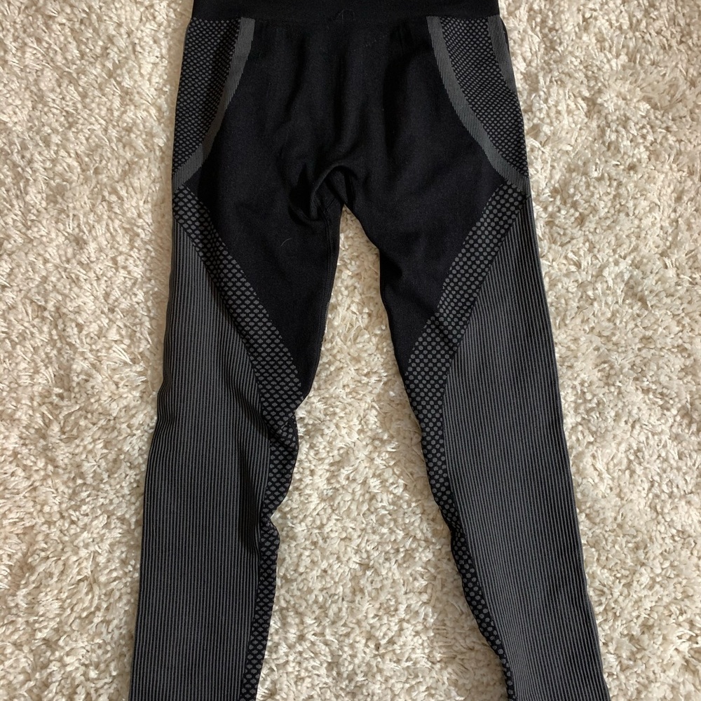 Fabletics Leggings - image 2